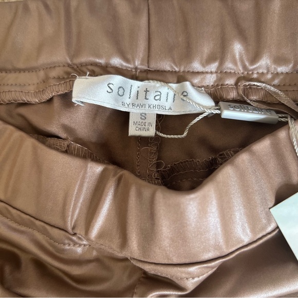 🔴 $5 Sale Solitaire Pull On Tan Metallic Jeggings  NWT - Picture 7 of 9